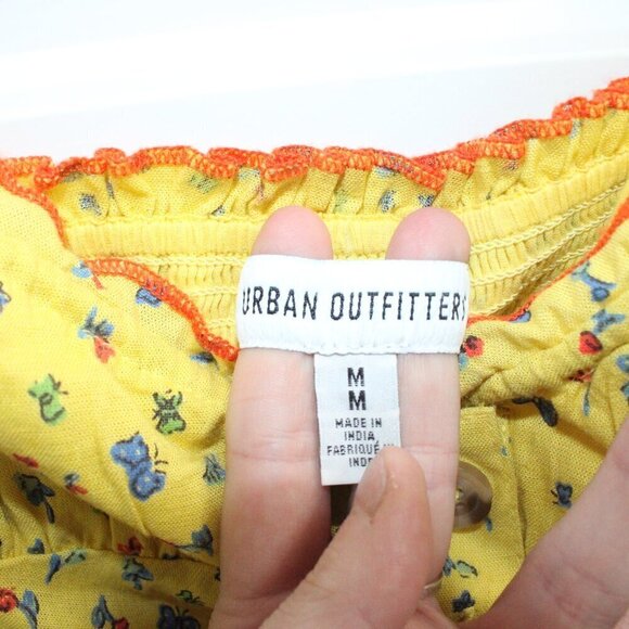 URBAN OUTFITTERS YELLOW ROMPER MEDIUM FLORAL SWEETHEART NECK BETTI PRINT LINEN - Picture 3 of 4
